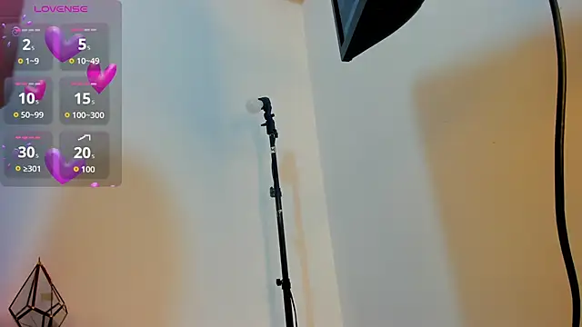 MissDiabla  online show from 09.20.25