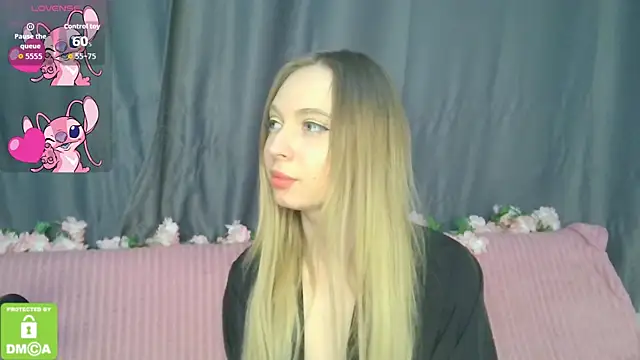 BabbbyFoxxx online show from 12.03.25