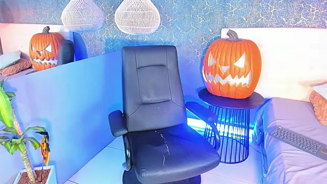 zorre  online show from 10.29.25