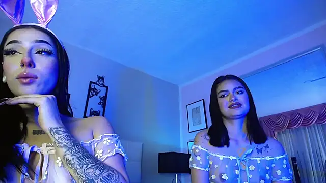 Snapshot of naty_luvinn chatting on 10.29.25 naty luvinn online show from 10.29.25