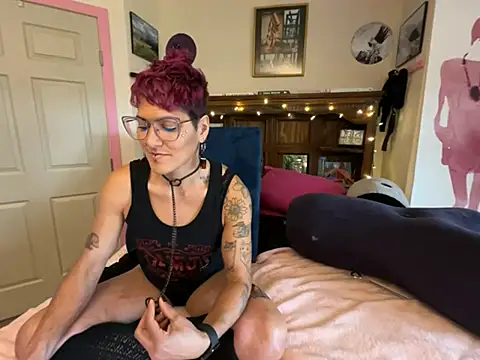 Snapshot of kinkycanner chatting on 02.07.26 kinkycanner online show from 02.07.26