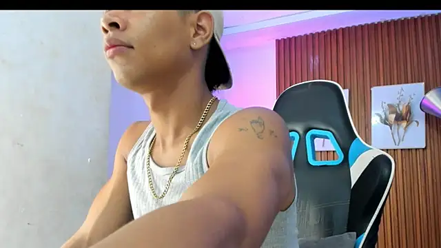 Juan contreras online show from 10.10.25