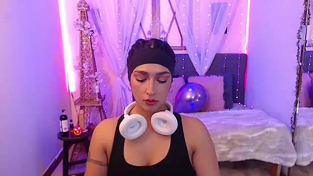 Cleofox  online show from 10.11.25