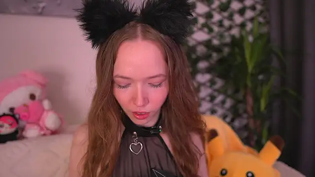 Polly Angel online show from 09.10.25