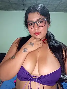 Snapshot of Cat_Hot_Party chatting on 10.01.25 Cat Hot Party online show from 10.01.25