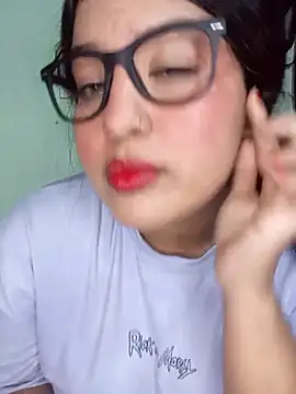 Snapshot of Cat_Hot_Party chatting on 10.10.25 Cat Hot Party online show from 10.10.25