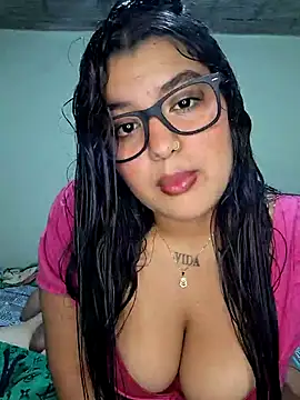 Snapshot of Cat_Hot_Party chatting on 11.06.25 Cat Hot Party online show from 11.06.25