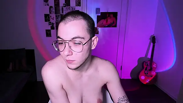 tyler bergg online show from 10.23.25