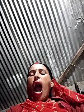 Snapshot of Jalebi_bay chatting on 10.18.25 Jalebi bay online show from 10.18.25