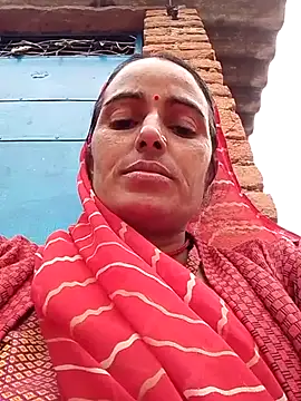 Snapshot of Jalebi_bay chatting on 10.25.25 Jalebi bay online show from 10.25.25