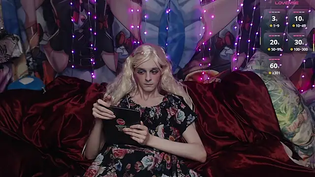 Snapshot of yutachka chatting on 10.21.25 yutachka online show from 10.21.25