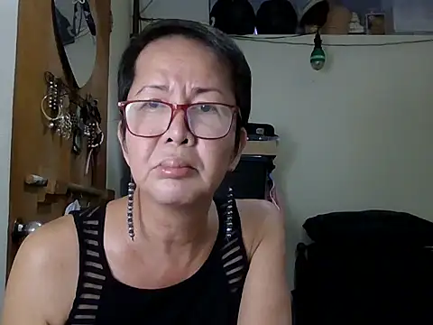 Snapshot of radar777 chatting on 09.28.25 radar777 online show from 09.28.25