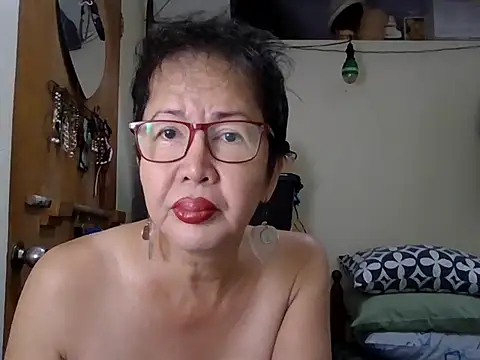 Snapshot of radar777 chatting on 10.02.25 radar777 online show from 10.02.25