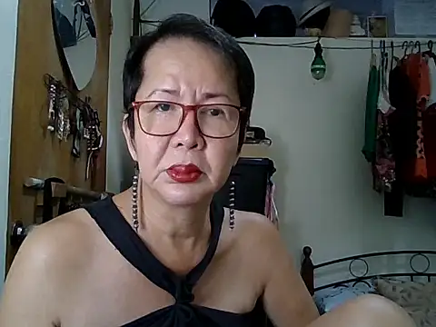 Snapshot of radar777 chatting on 10.04.25 radar777 online show from 10.04.25