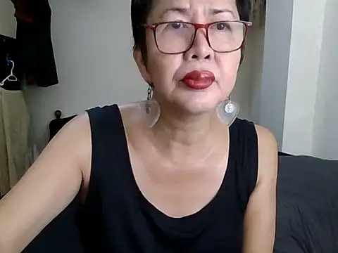 Snapshot of radar777 chatting on 10.18.25 radar777 online show from 10.18.25