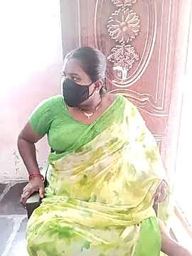 Snapshot of chubby_babitha-telugu chatting on 09.10.25 chubby babitha-telugu online show from 09.10.25