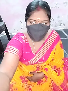 Snapshot of chubby_babitha-telugu chatting on 09.15.25 chubby babitha-telugu online show from 09.15.25