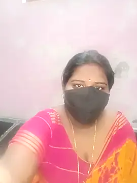 Snapshot of chubby_babitha-telugu chatting on 09.15.25 chubby babitha-telugu online show from 09.15.25