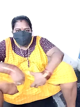 Snapshot of chubby_babitha-telugu chatting on 09.21.25 chubby babitha-telugu online show from 09.21.25