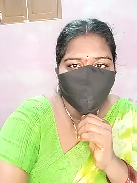 Snapshot of chubby_babitha-telugu chatting on 09.30.25 chubby babitha-telugu online show from 09.30.25