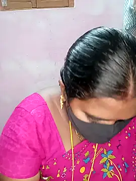 Snapshot of chubby_babitha-telugu chatting on 10.01.25 chubby babitha-telugu online show from 10.01.25