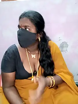 Snapshot of chubby_babitha-telugu chatting on 10.18.25 chubby babitha-telugu online show from 10.18.25