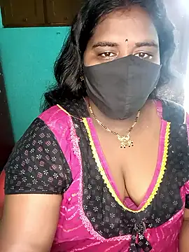 Snapshot of chubby_babitha-telugu chatting on 10.20.25 chubby babitha-telugu online show from 10.20.25