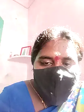 Snapshot of chubby_babitha-telugu chatting on 10.27.25 chubby babitha-telugu online show from 10.27.25