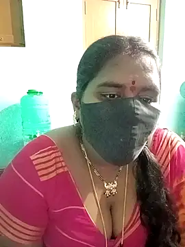 Snapshot of chubby_babitha-telugu chatting on 10.28.25 chubby babitha-telugu online show from 10.28.25