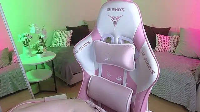 Sweetie Hope online show from 02.20.26