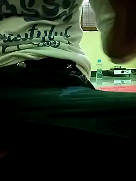 Snapshot of BebyDoll_143 chatting on 09.27.25 BebyDoll 143 online show from 09.27.25