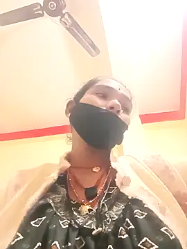 Snapshot of BebyDoll_143 chatting on 11.29.25 BebyDoll 143 online show from 11.29.25