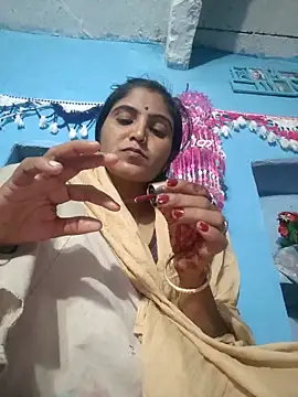 LUCKY cut online show from 10.20.25