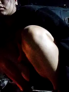 Yeszsexxy online show from 11.17.25
