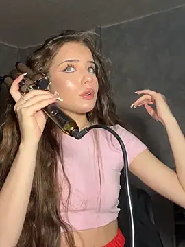 Immy Megan online show from 10.04.25