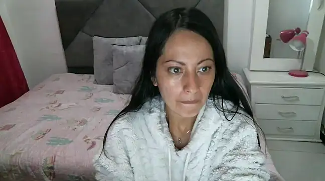 Taylormegan online show from 02.16.25