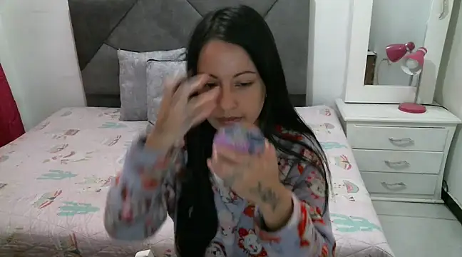 Taylormegan online show from 03.13.25