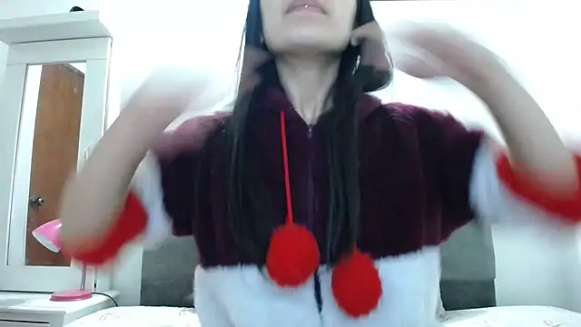 Taylormegan online show from 09.19.25