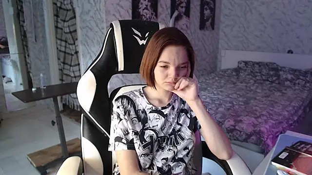 Snapshot of Kitti_study chatting on 09.24.25 Kitti study online show from 09.24.25