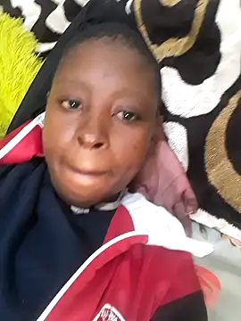 SweetSlenderChoc online show from 03.16.26