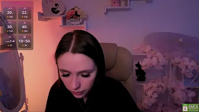 WildHoneyXO online show from 10.05.25