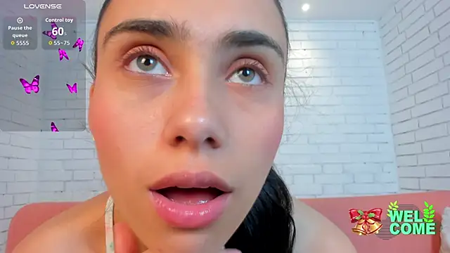 sofiapalacioss online show from 12.22.25