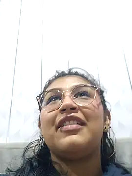 Emiily Johamson online show from 09.23.25