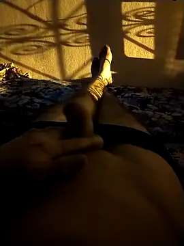Arabe-strong online show from 09.13.25