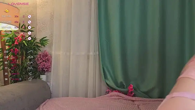 AudieKaemmerer online show from 09.26.25