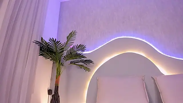 CannelaSmith online show from 04.14.26