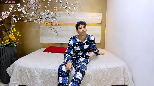 Mycandyfor You online show from 09.12.25