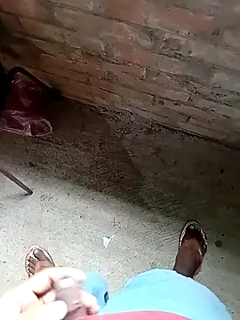 Snapshot of Rahul_Razz chatting on 11.05.25 Rahul Razz online show from 11.05.25