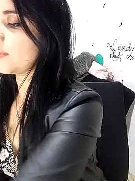 ValerieLove  online show from 10.04.25