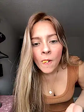 kendal blonde online show from 09.24.25